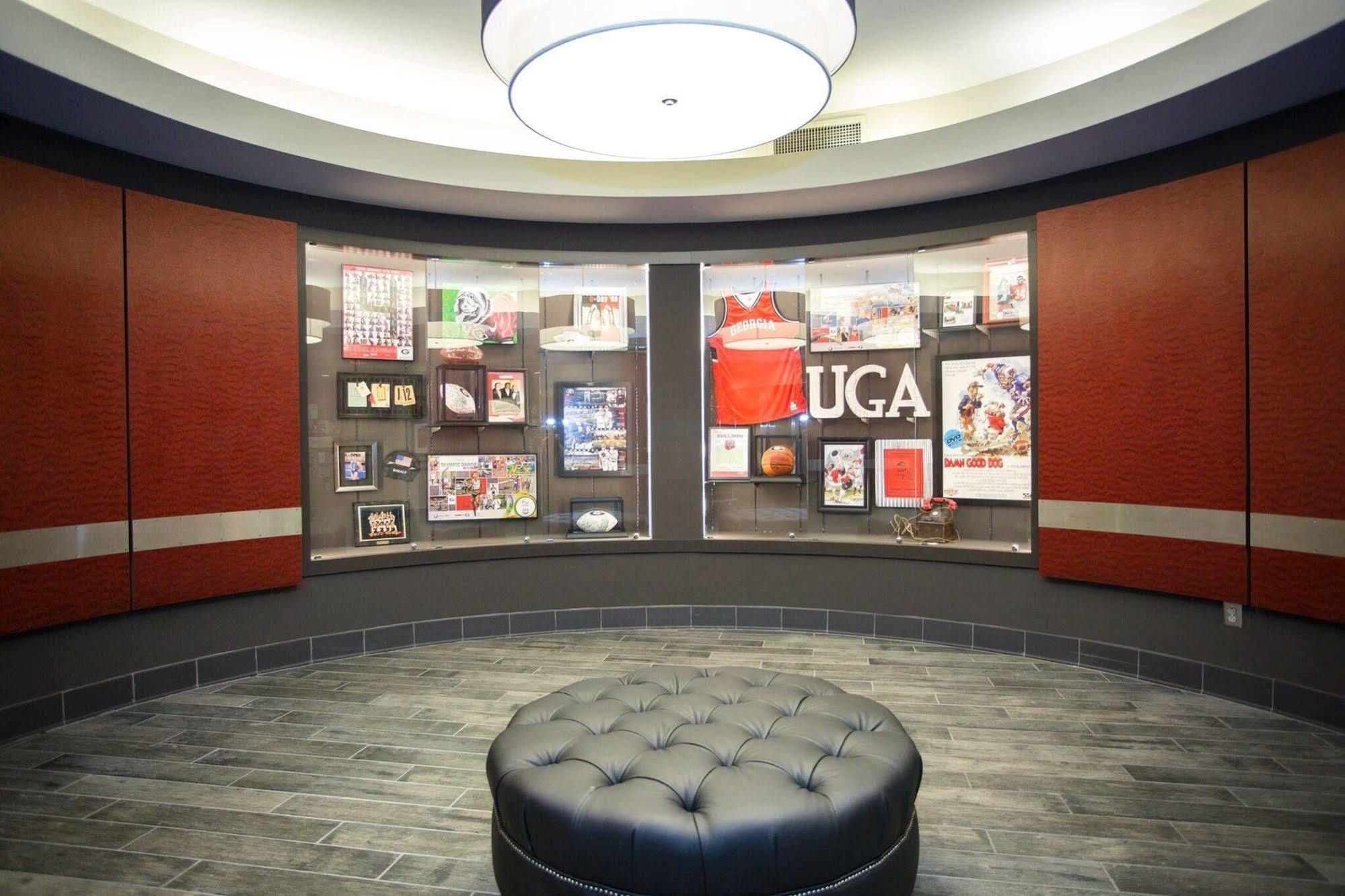 Отель Georgia Gameday Center Атенс Экстерьер фото